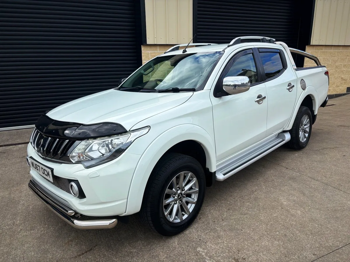 2017 MITSUBISHI L200 2.5 DID BARBARIAN - Image 2