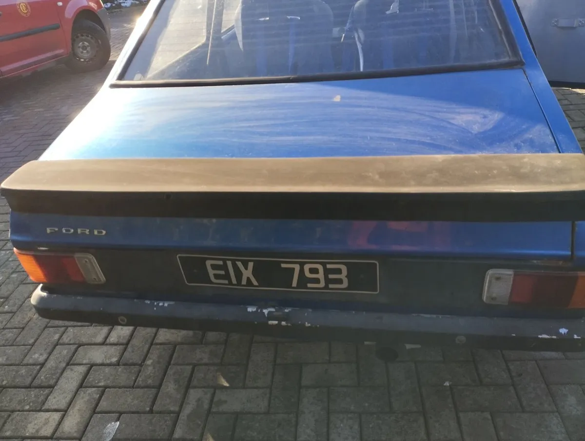Ford Escort 1975 - Image 3