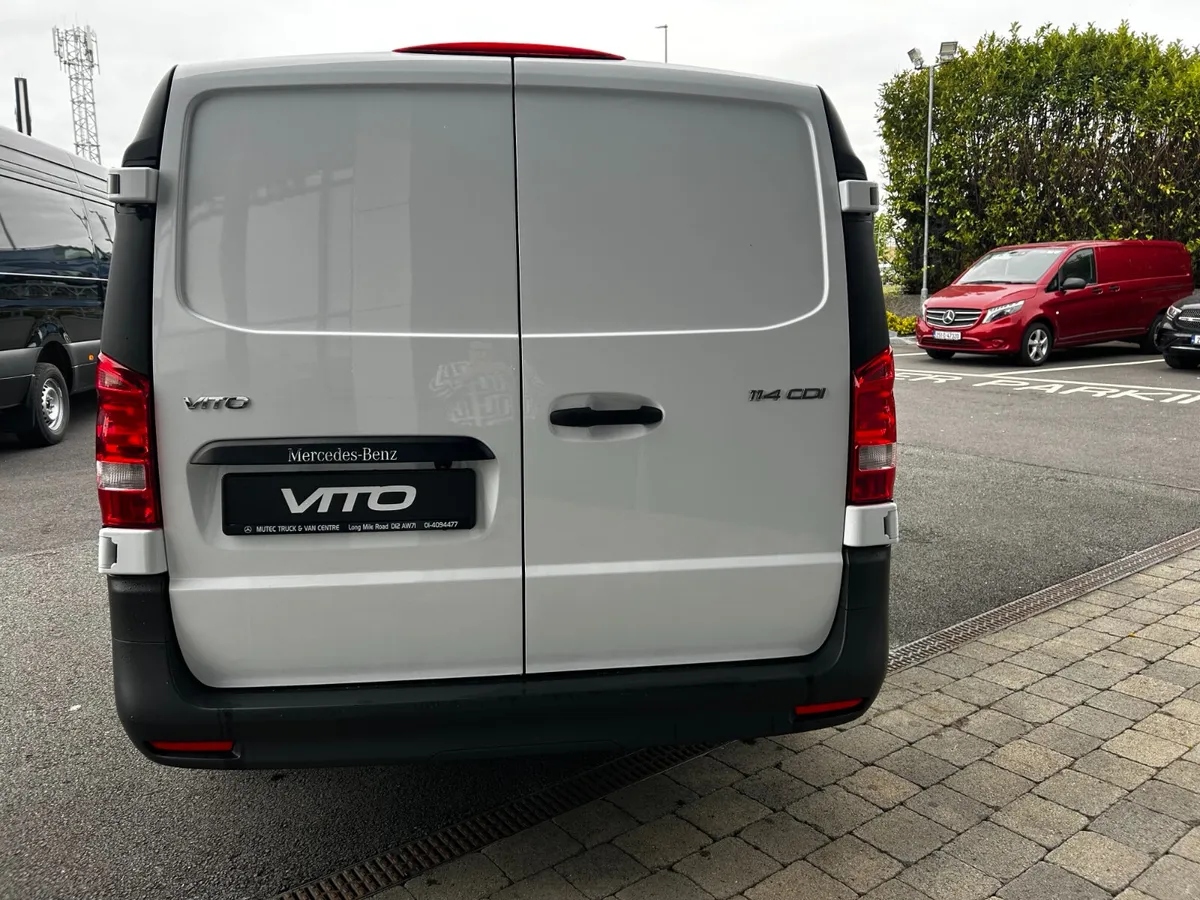 Mercedes-Benz Vito 114 CDI Panel Van L3 - Image 4
