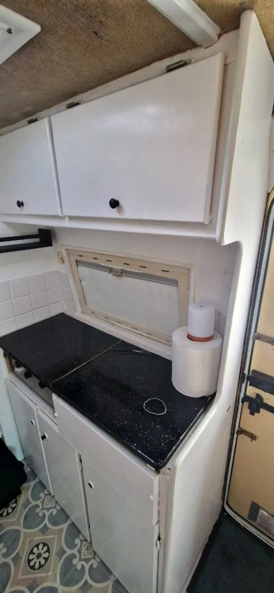 Camper - Image 3
