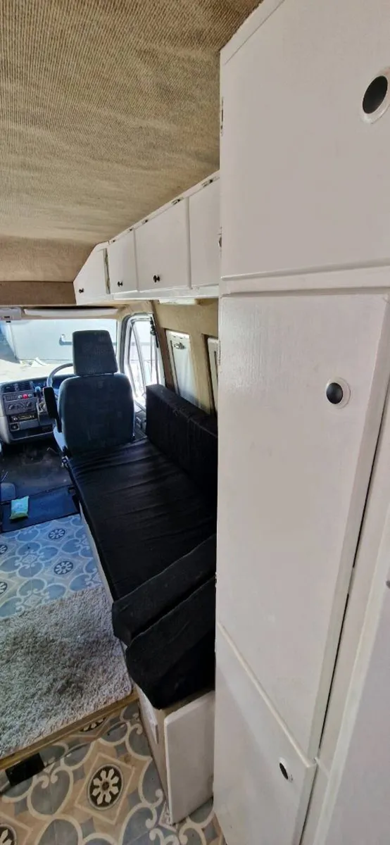 Camper - Image 4