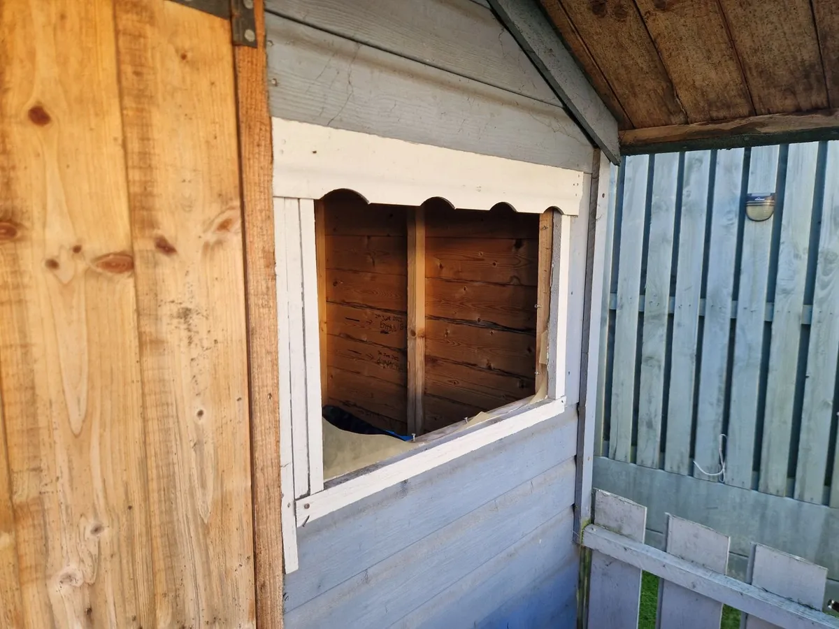 Free shed - Image 2