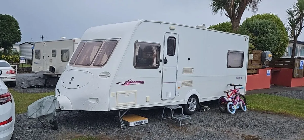 Caravan - Image 1