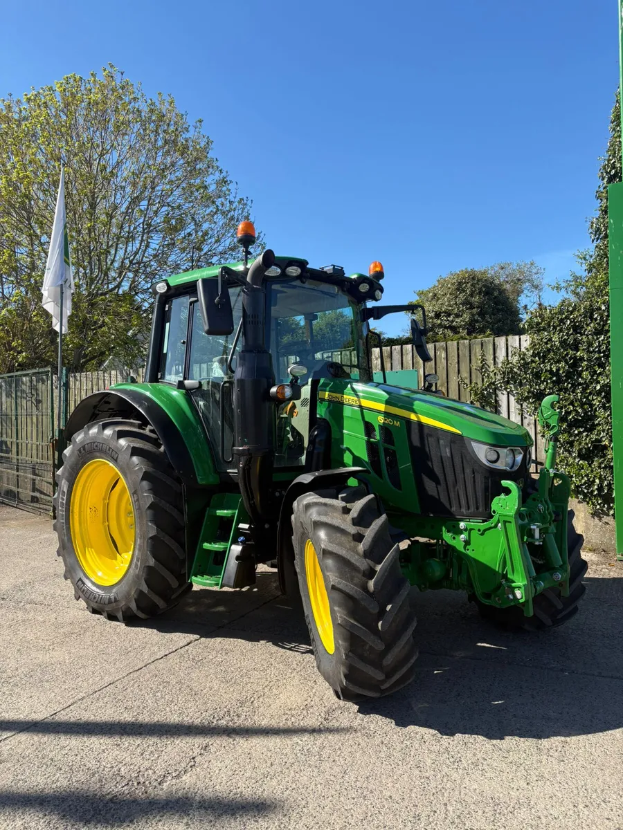 John Deere 6120M (2021) - Image 1