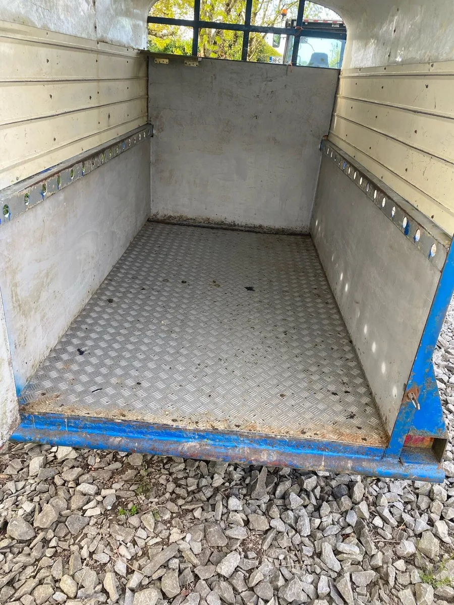 Cattle/sheep trailer - Image 3