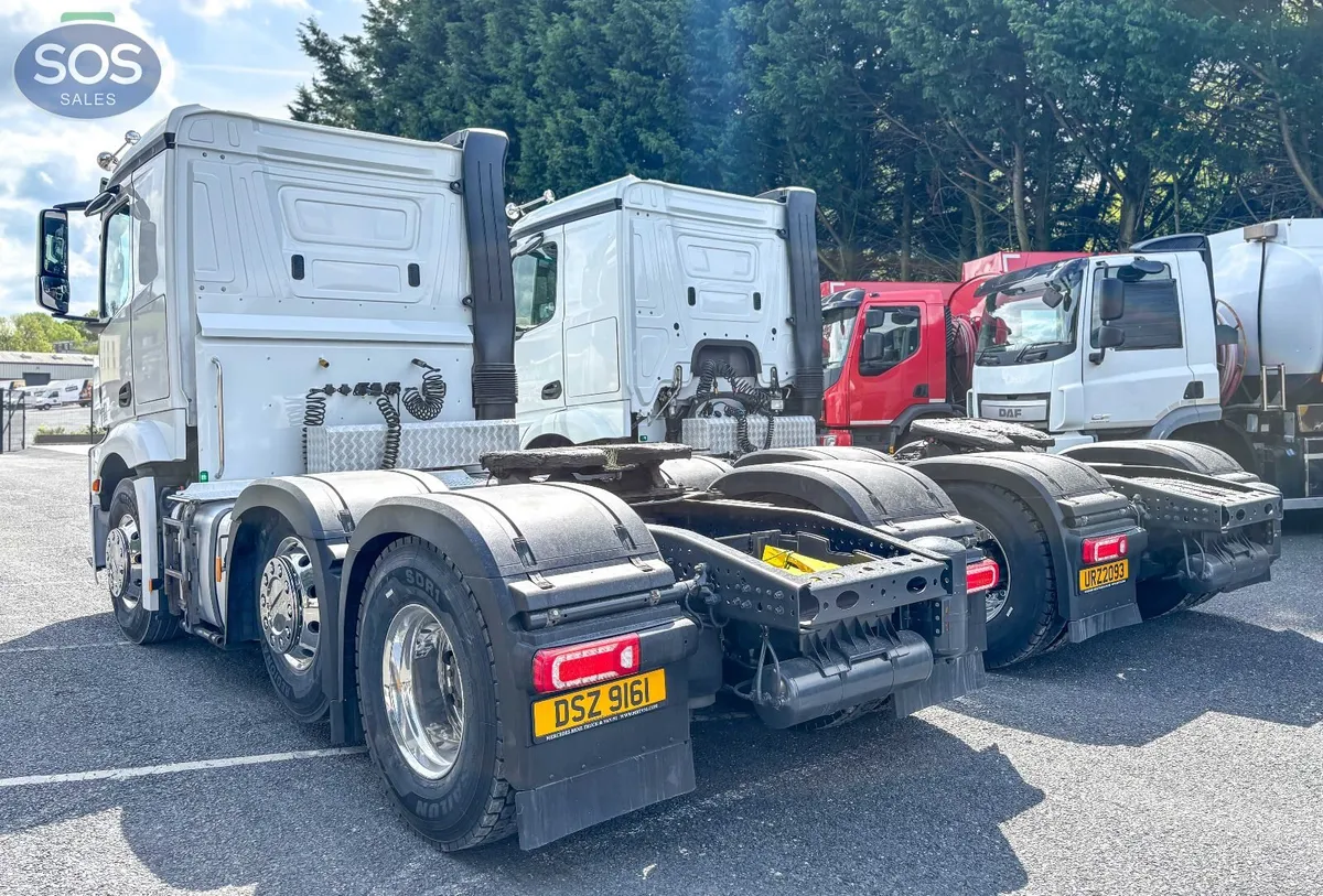 2022 Mercedes Benz Actros 2551 Tractor Units - Image 3