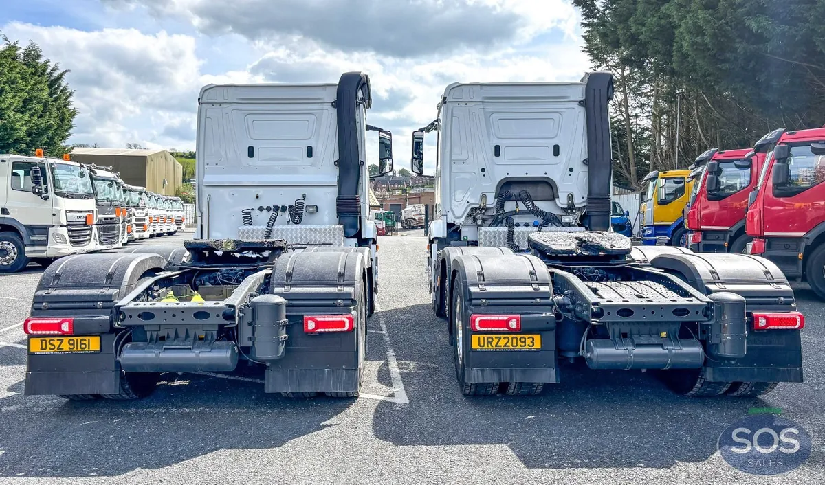 2022 Mercedes Benz Actros 2551 Tractor Units - Image 4