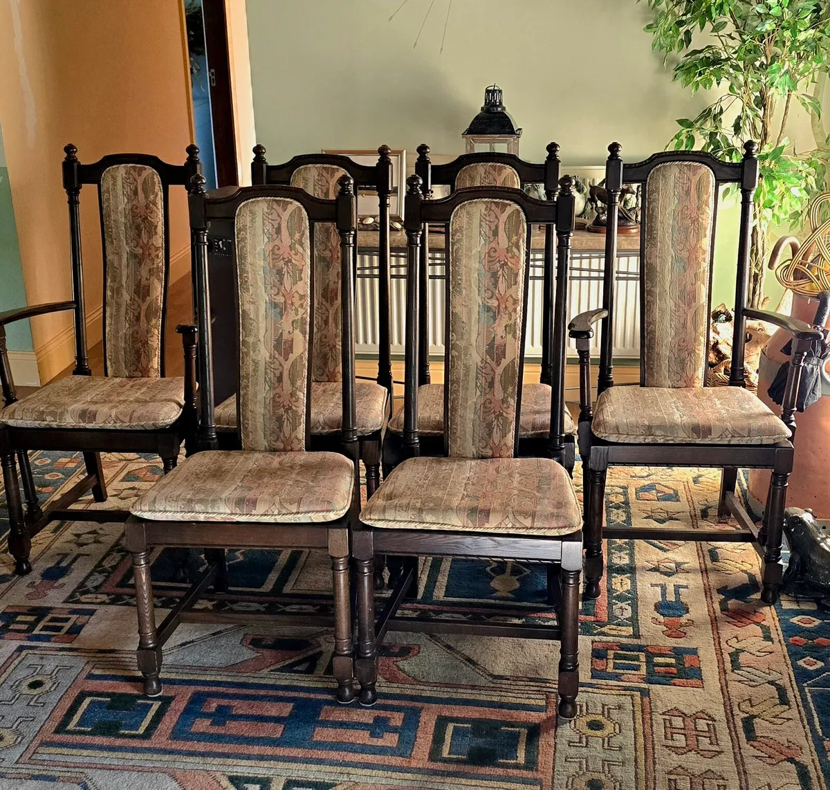 Ercol Hampton Dining chairs.6 including 2 Carvers - Image 1