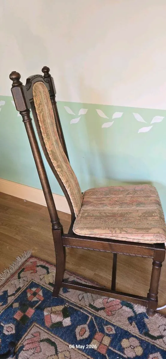 Ercol Hampton Dining chairs.6 including 2 Carvers - Image 4