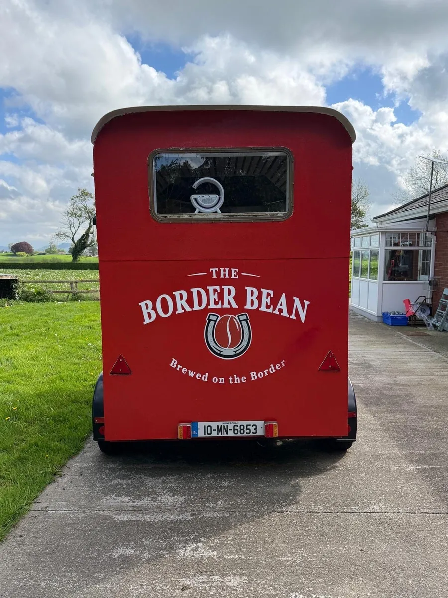 Coffee trailer Horse Box - Image 2