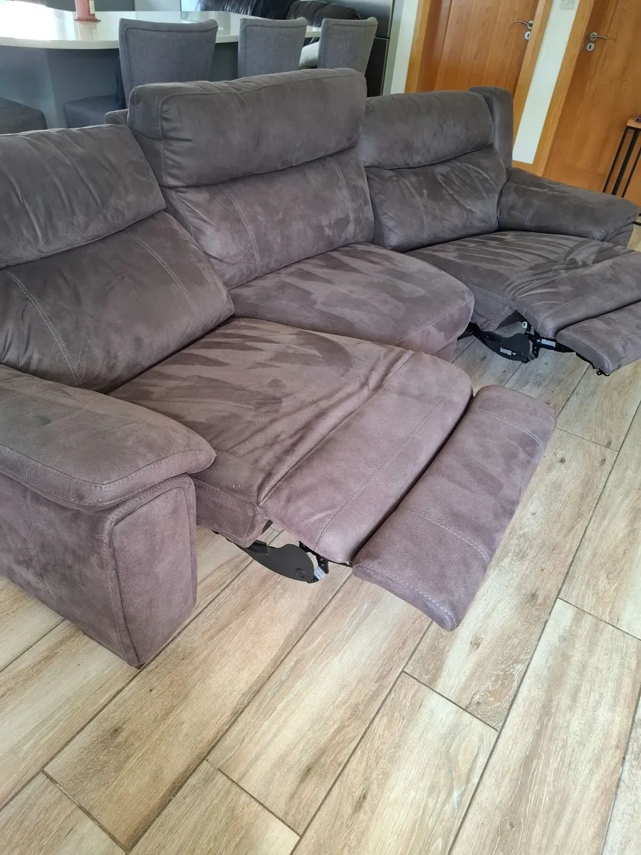Sofa - Image 3