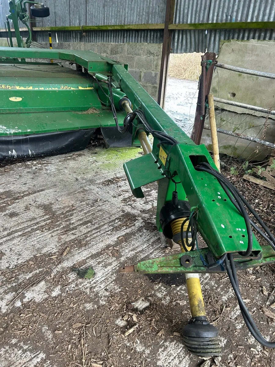 John Deere 1365 mower - Image 2
