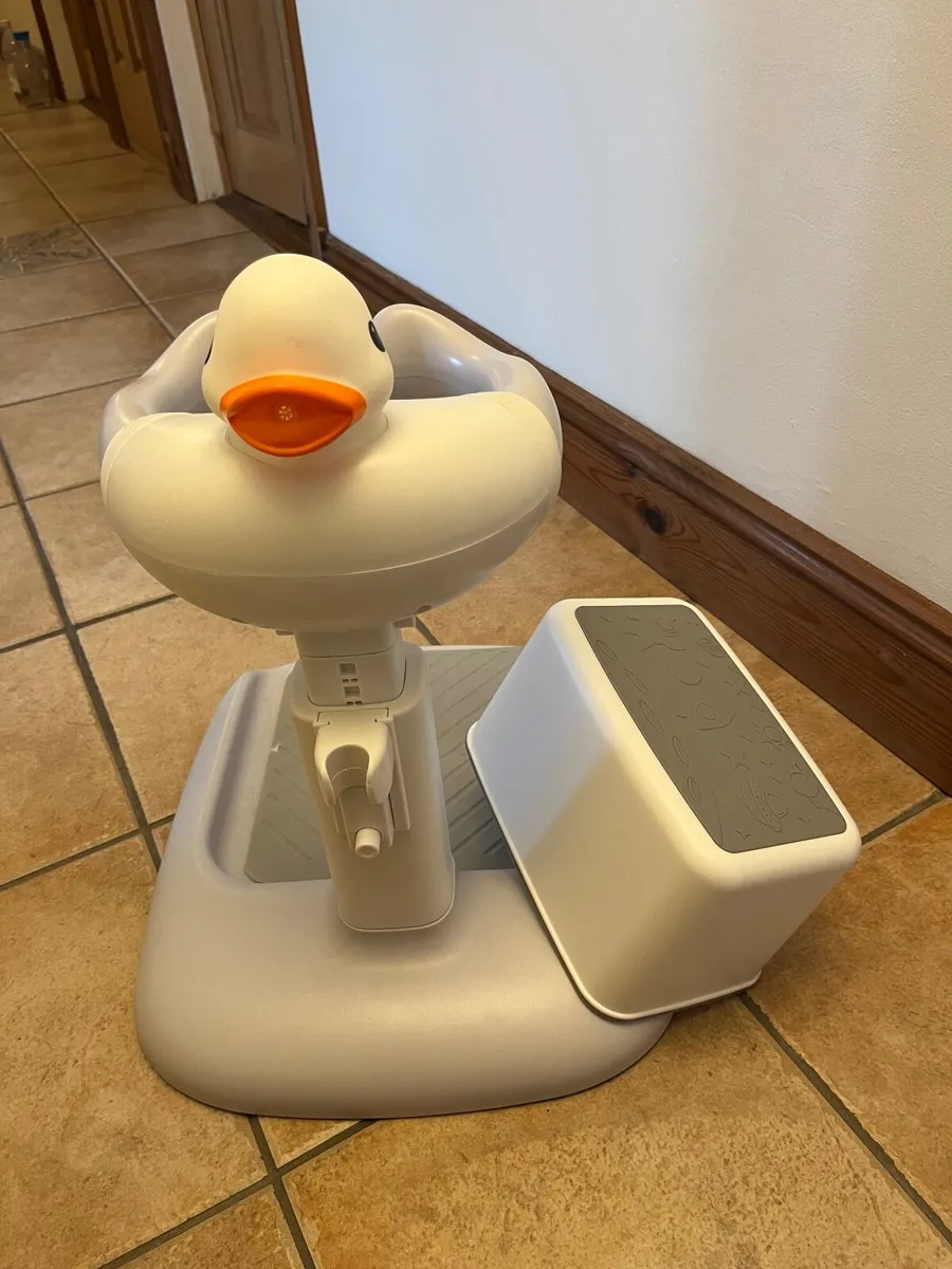 Toddler shower stand - Image 2
