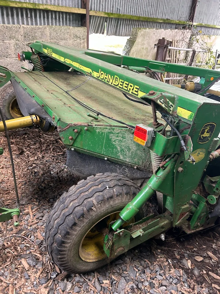 John Deere 1365 mower - Image 4