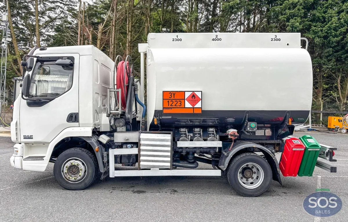 2011 DAF FA LF45 220 Rigid Tanker - Image 2
