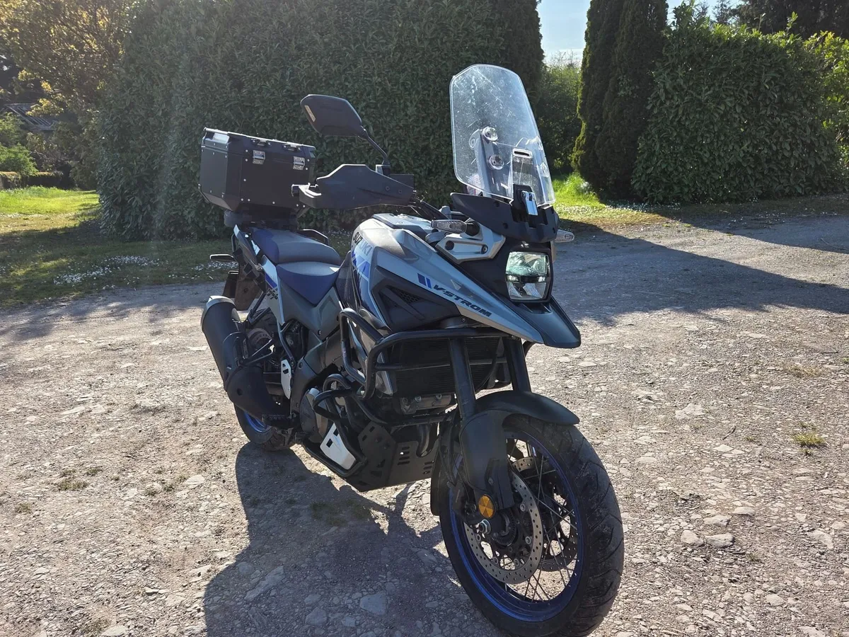 Suzuki V-Strom 1050 XT 2022 - Image 1