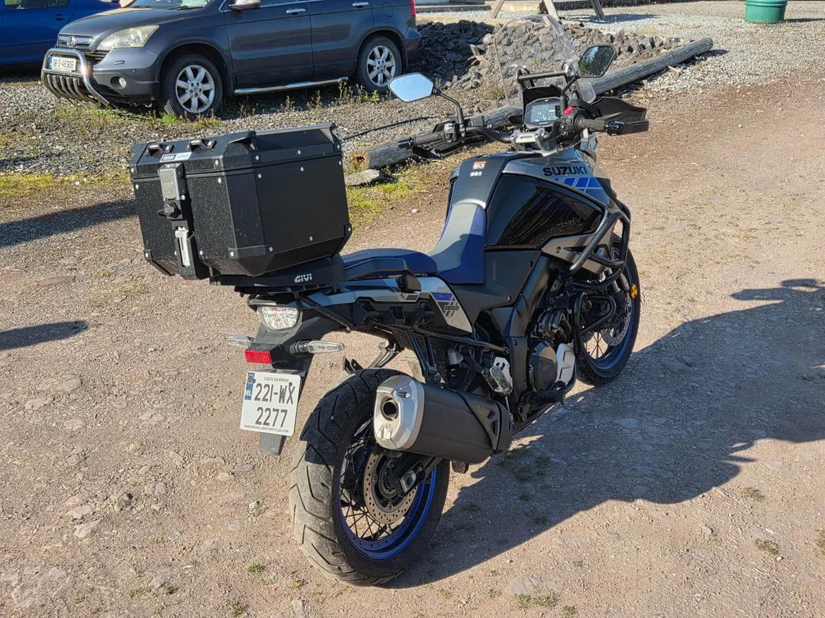 Suzuki V-Strom 1050 XT 2022 - Image 3