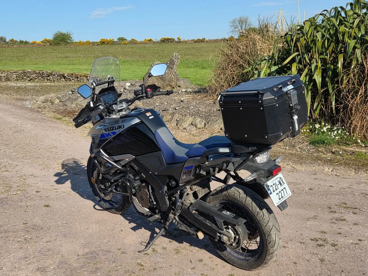 Suzuki V-Strom 1050 XT 2022 - Image 4