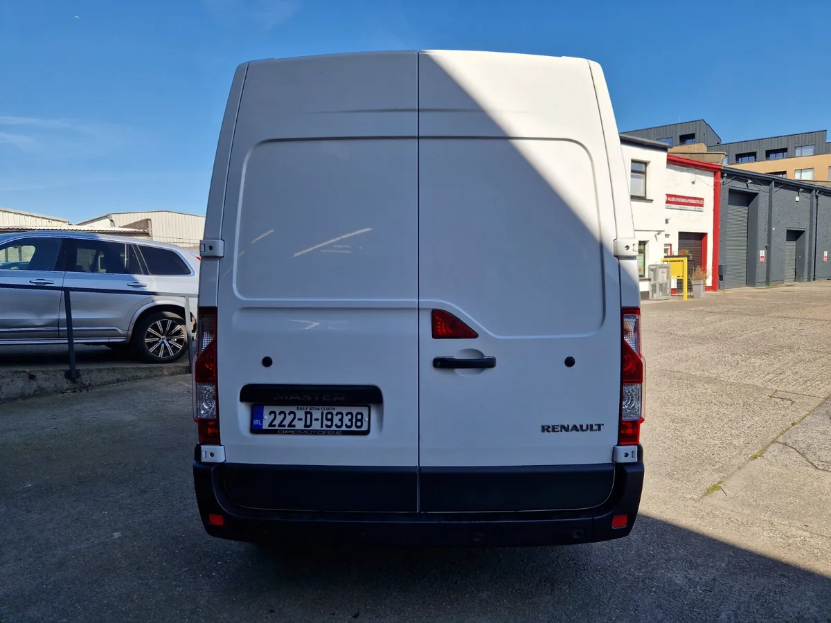 Renault Master 2022  95,000km - Image 4