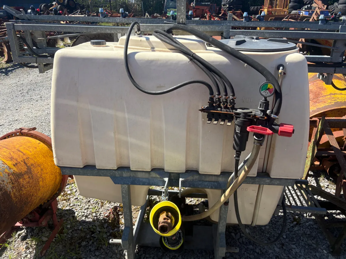 600 Litre Bury Sprayer - Image 2