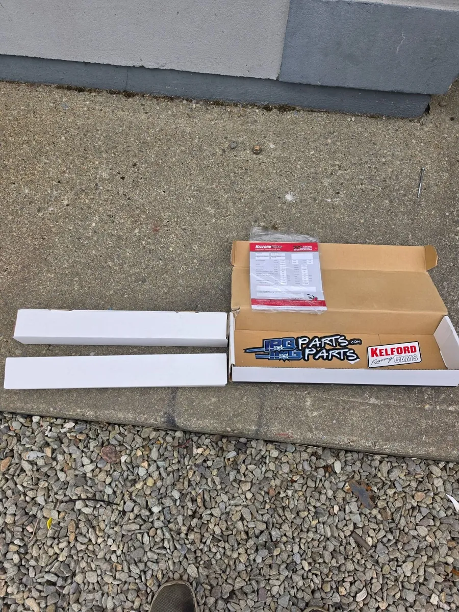 Ae86      4age  20v and Ford parts - Image 1