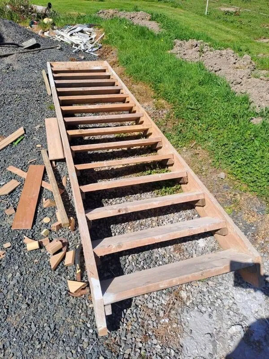 temporary stairs - Image 1