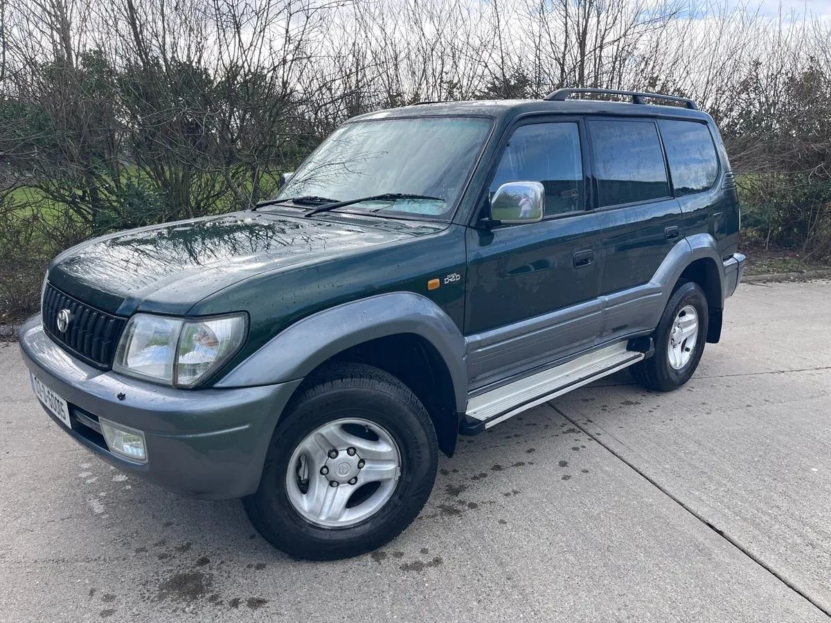 Toyota Landcruiser 3.0 D4D **fully undersealed** - Image 1