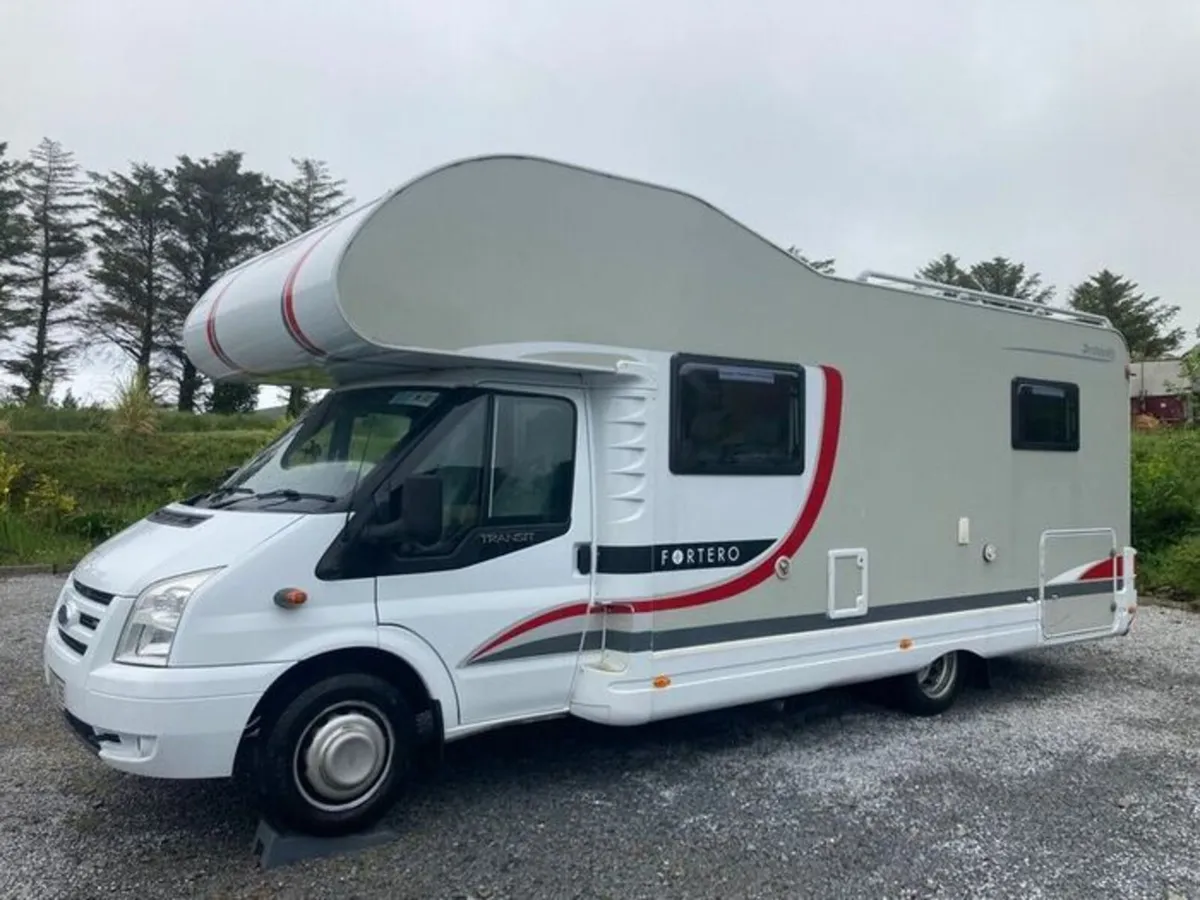 Dethleffs Fortero A6915 motorhome, 2009, 5/6 berth - Image 1