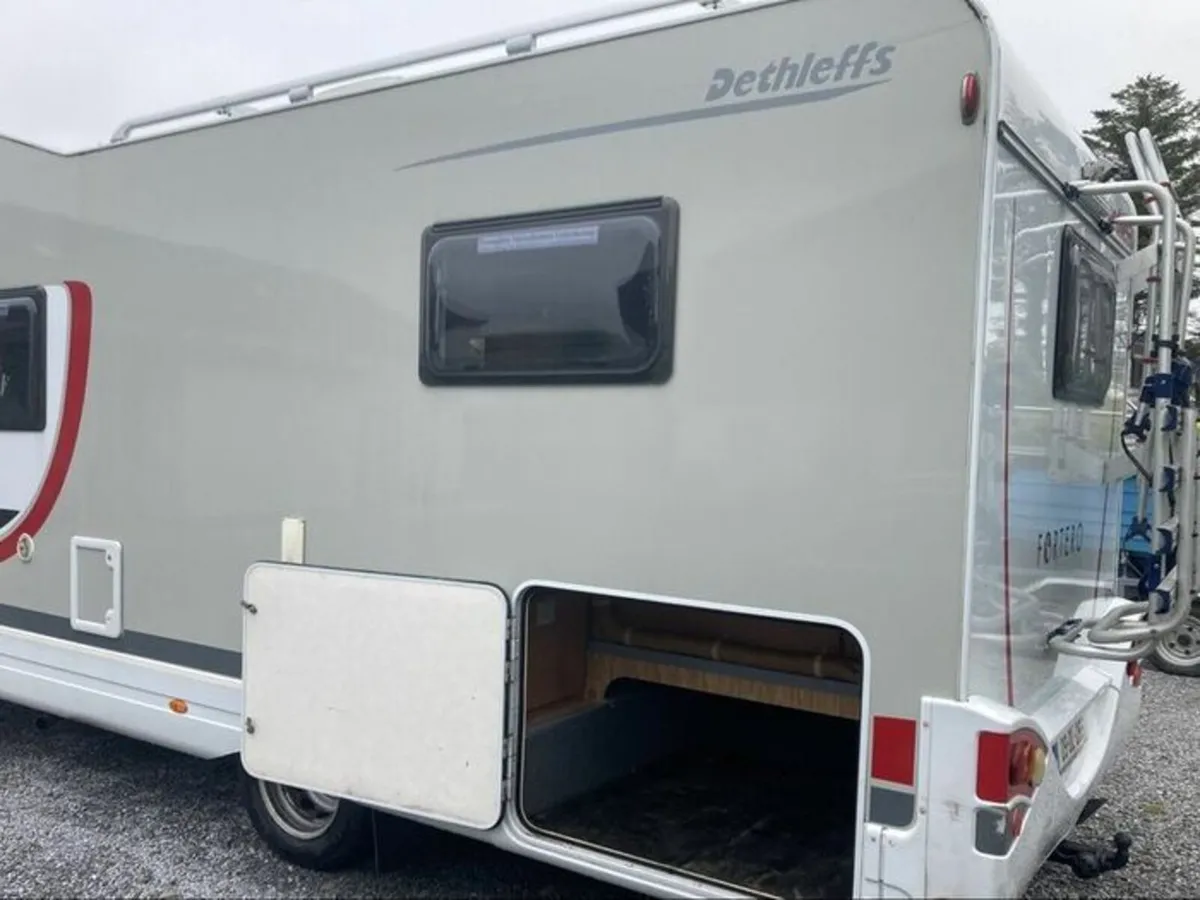 Dethleffs Fortero A6915 motorhome, 2009, 5/6 berth - Image 4