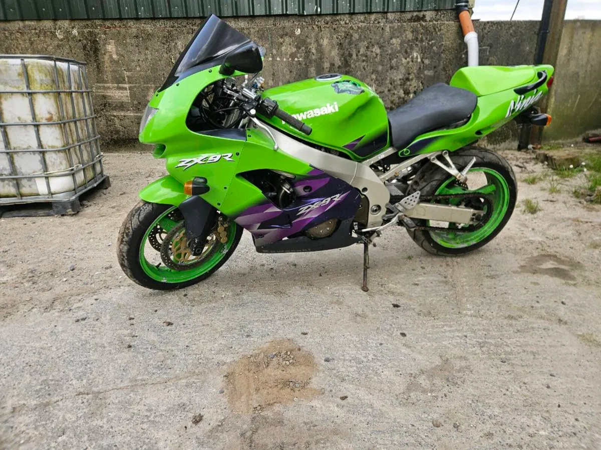 Kawasaki zx9r - Image 4