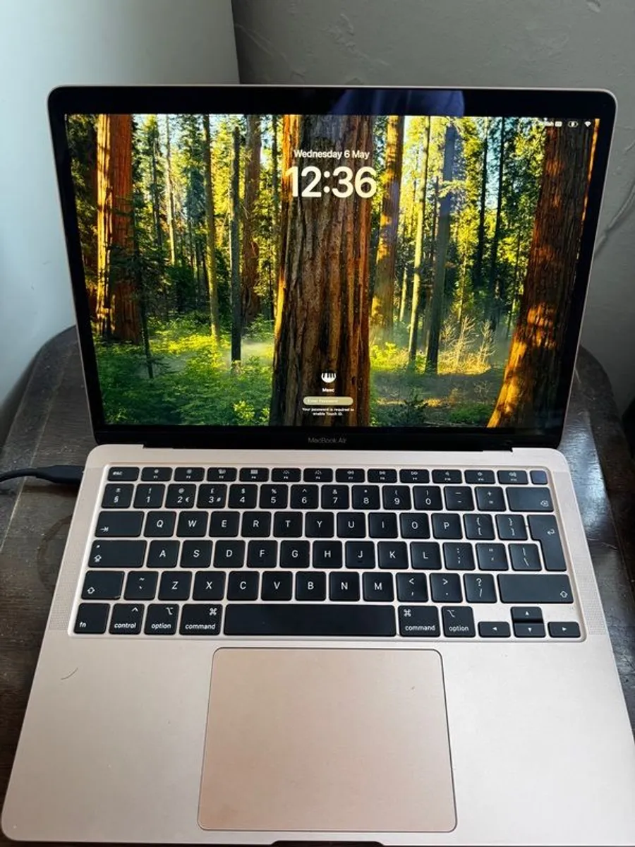 macbook - Image 1