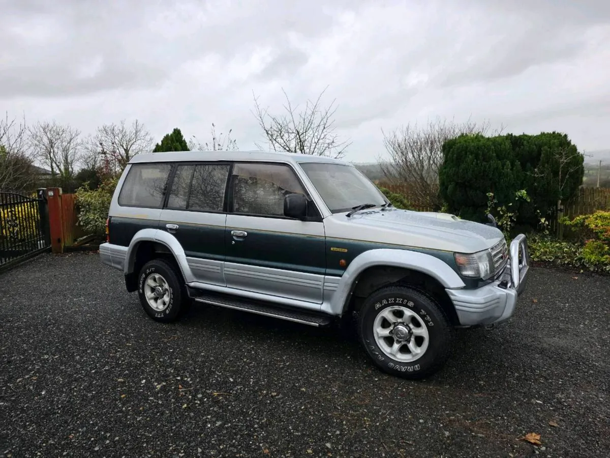 MITSUBISHI PAJERO 2.8 EXCEED - Image 2