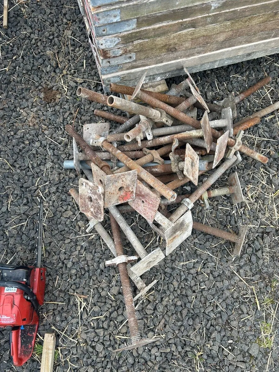 Scaffolding - Image 4