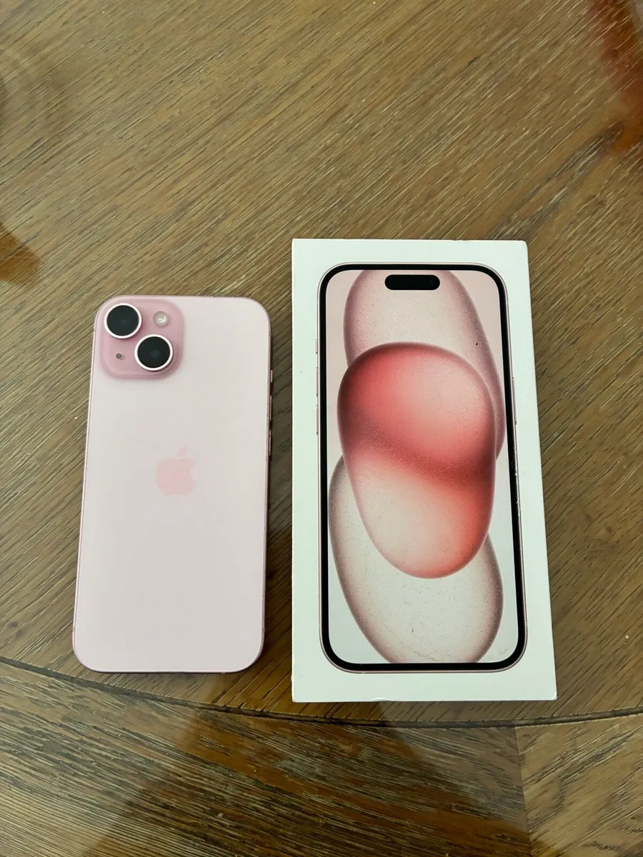 iPhone 15 - Image 1