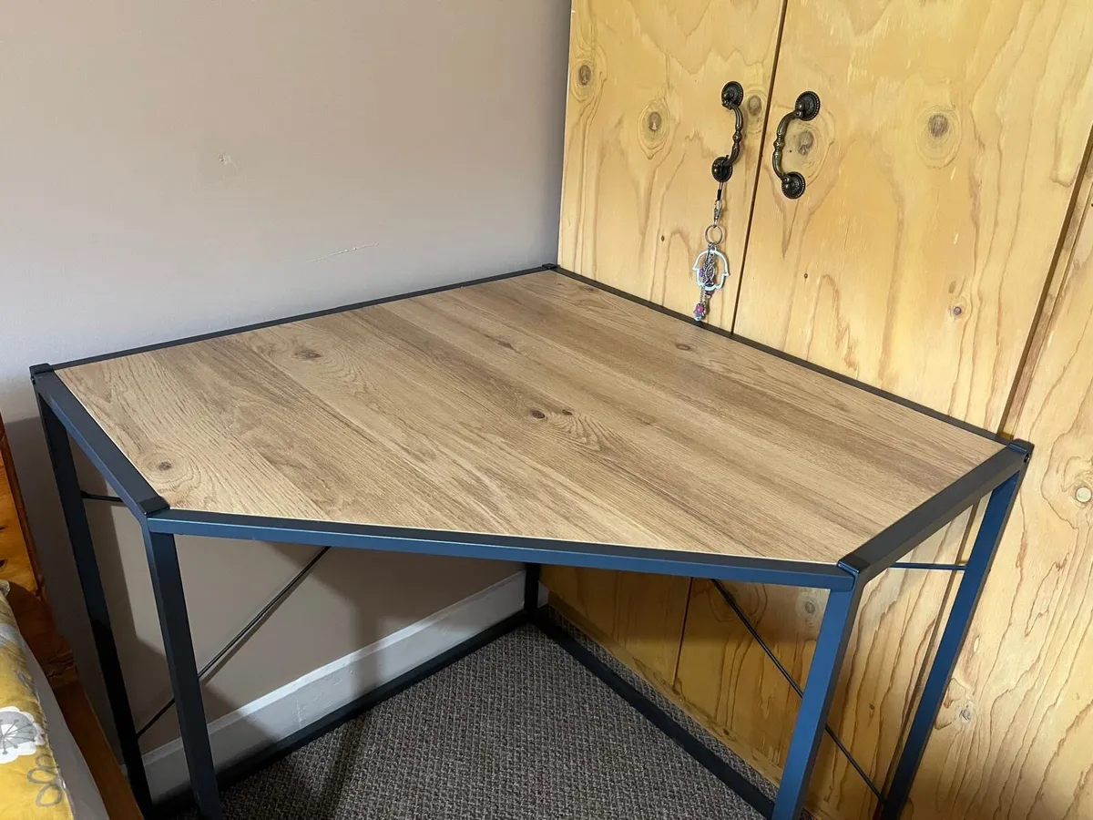 Corner Desk - Image 2