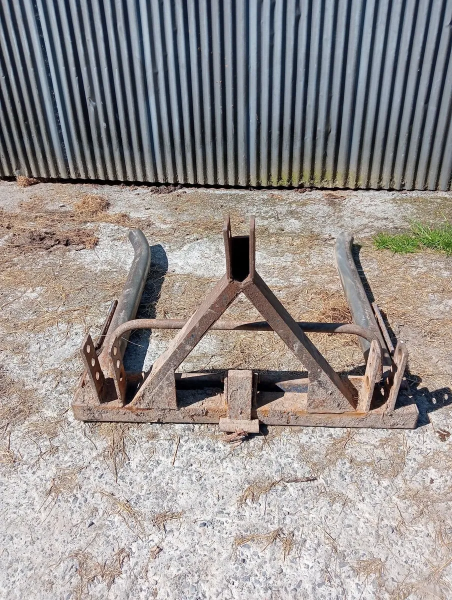 Bale lifter - Image 2