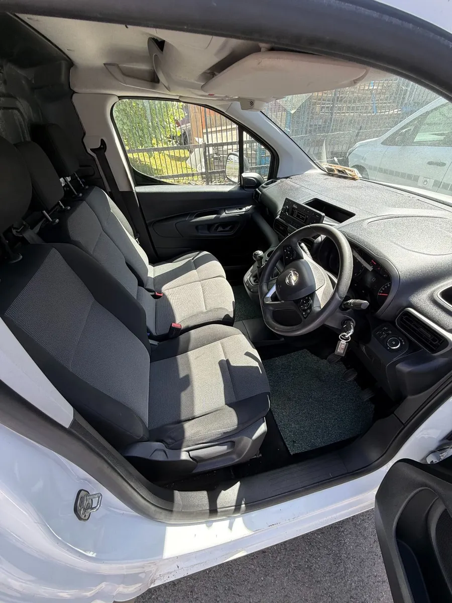 Opel Combo 2020 - Image 3