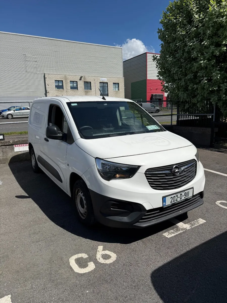 Opel Combo 2020 - Image 1