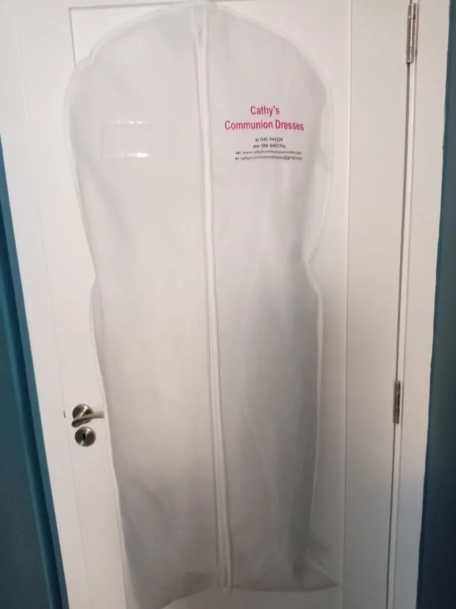 Communion dress - Image 3