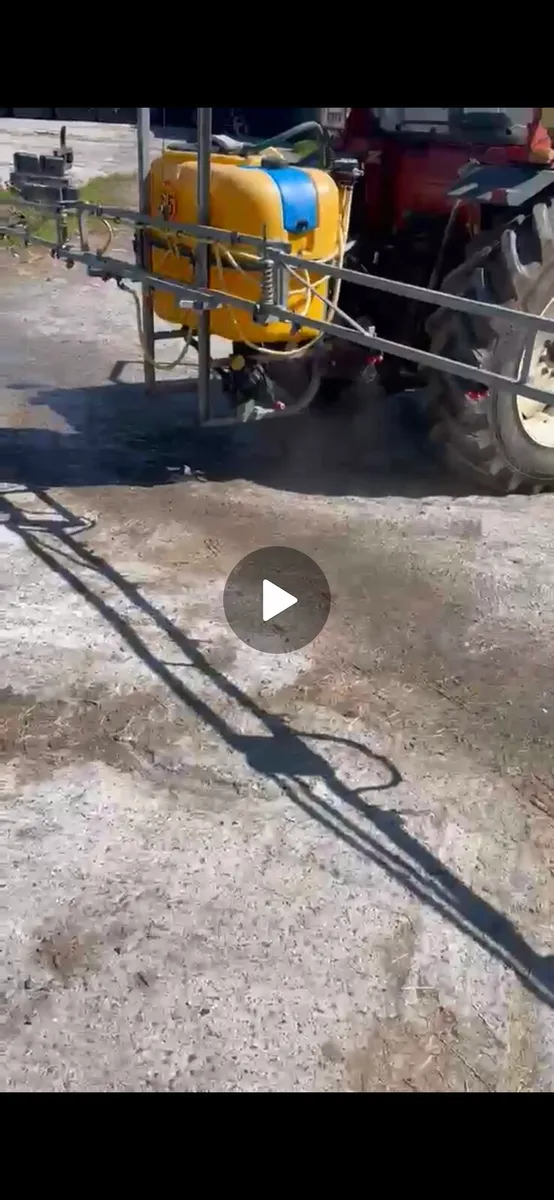 Sprayer for sale at Roscommon Mart auction - Image 3