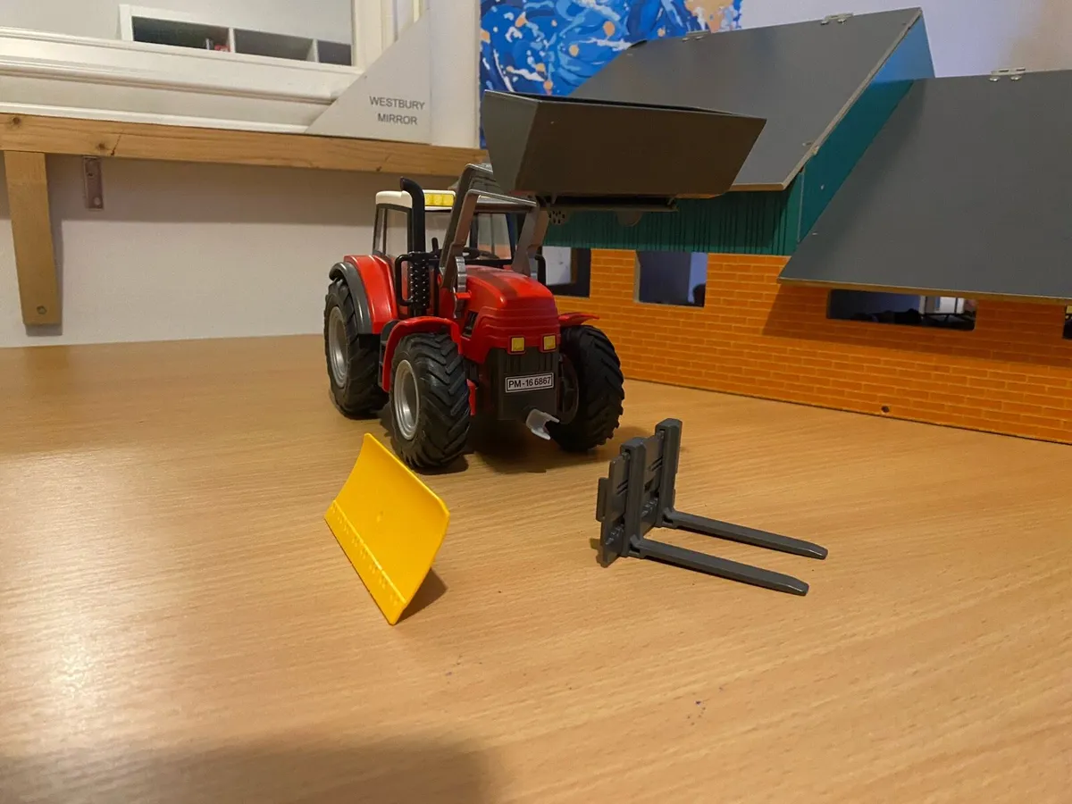 Play farm tractor - Image 2