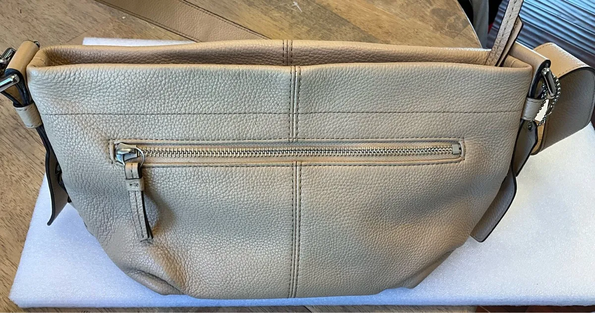 Coach Shoulder Bag - Image 3