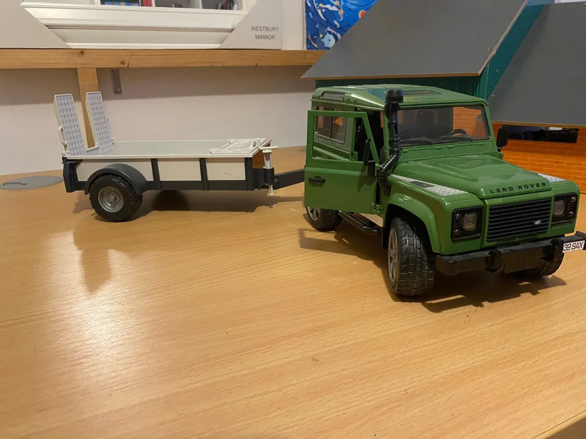 Farm play land rover - Image 2