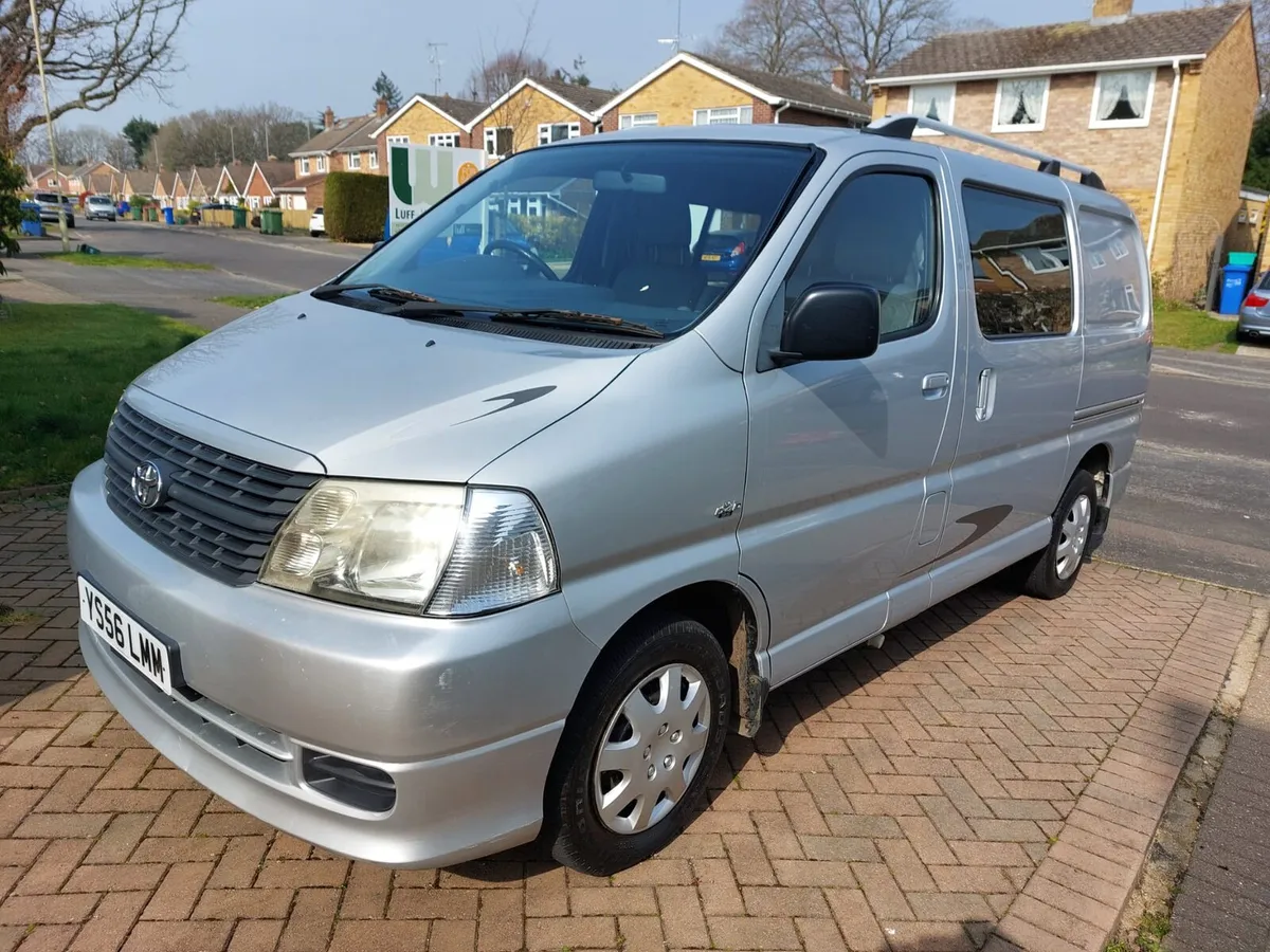 Toyota Hiace campervan 2007 Low miles - Image 1