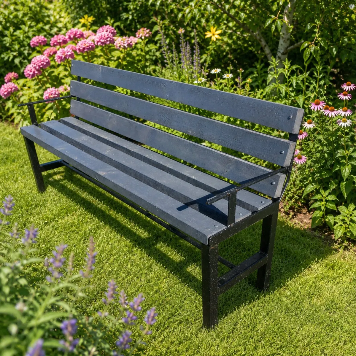 Garden bench - Image 1