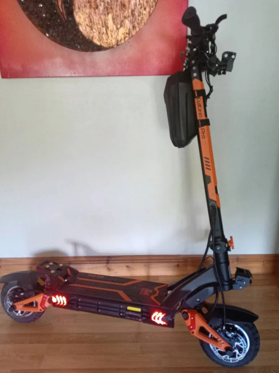 KUKIRIN G3 PRO DUAL DRIVE 553KMS EXTRAS INCLUDED - Image 1