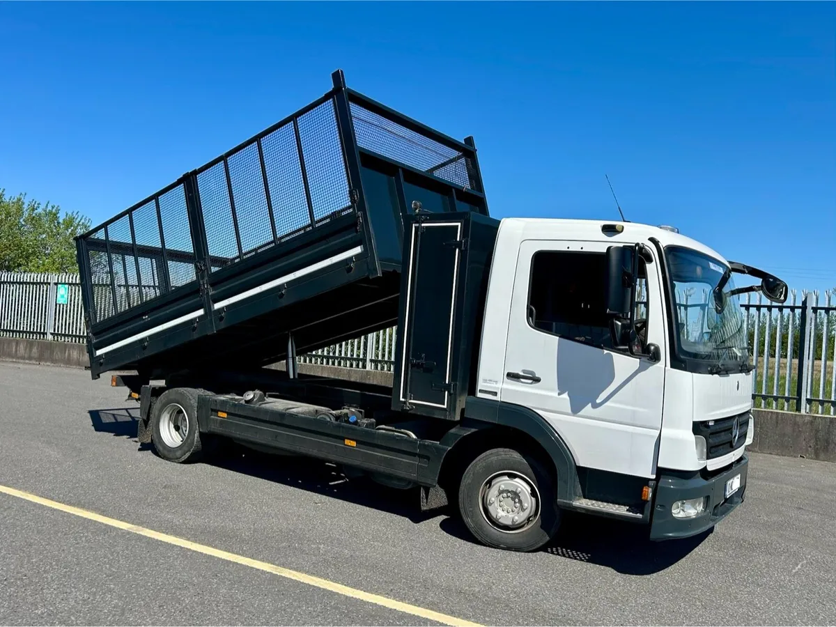 Mercedes Atego - Image 2