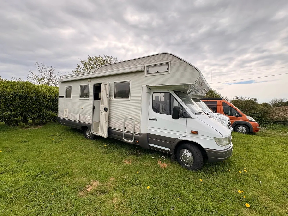 Rimor Brig Super 748 Motorhome - Image 2