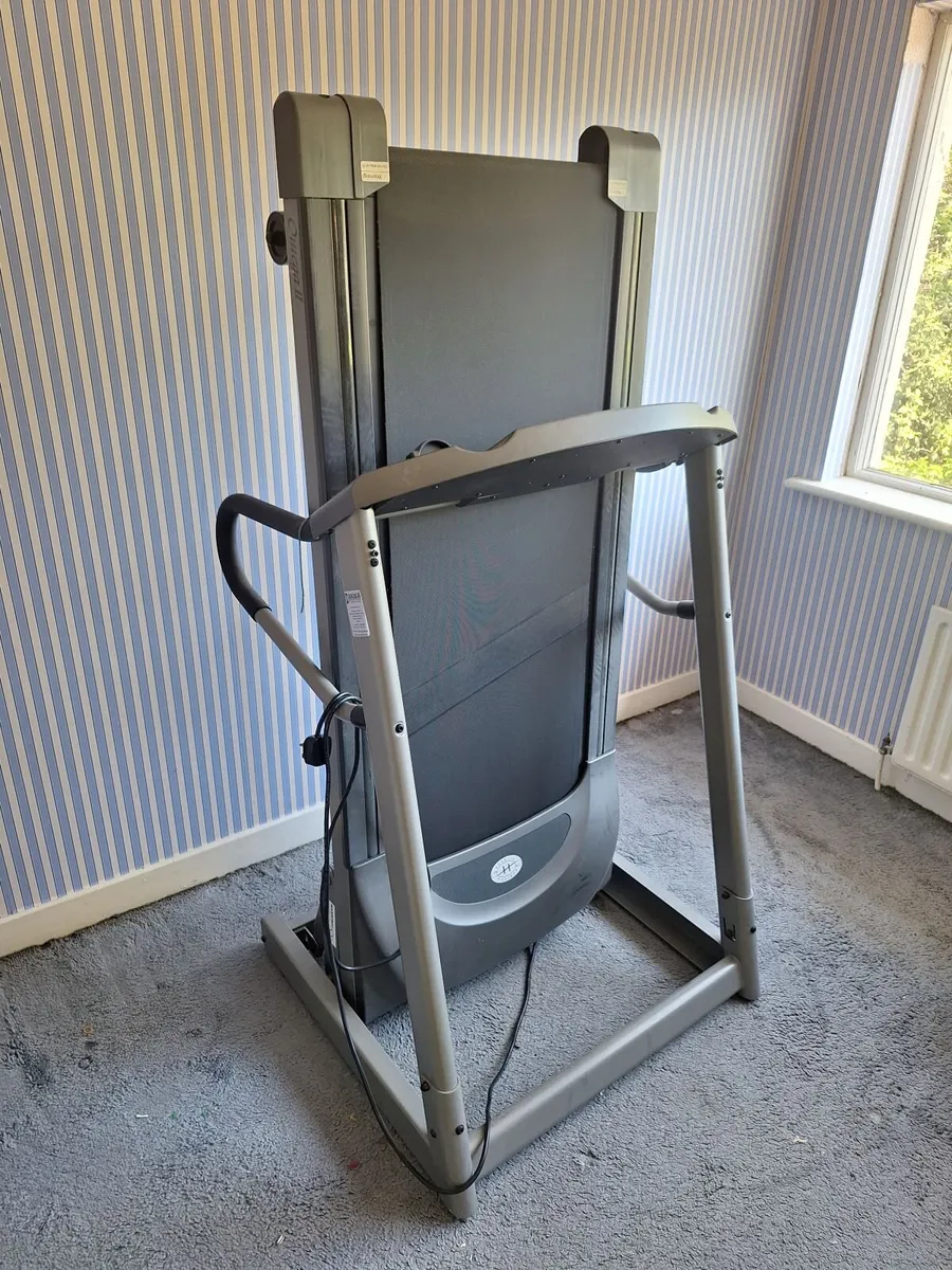 Gym equipment - Image 1