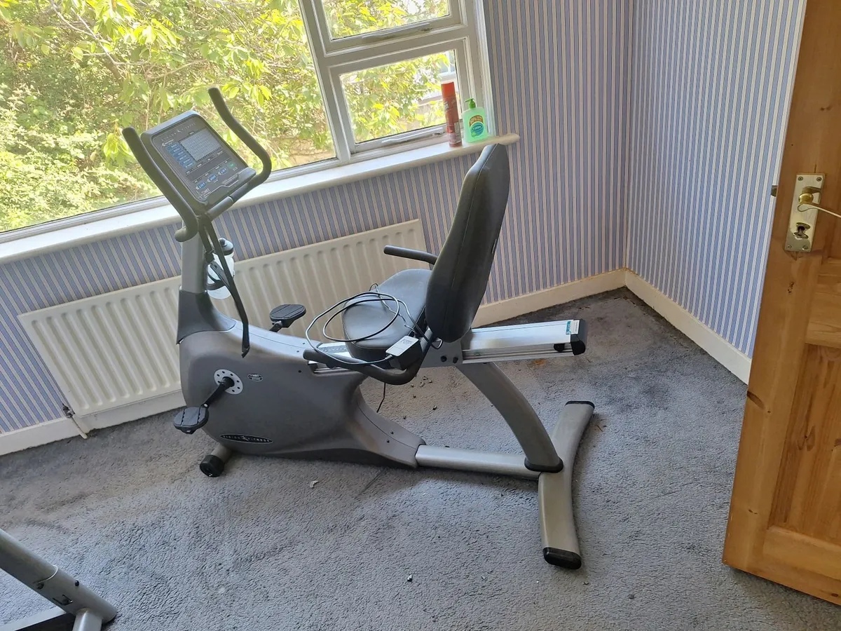 Gym equipment - Image 2